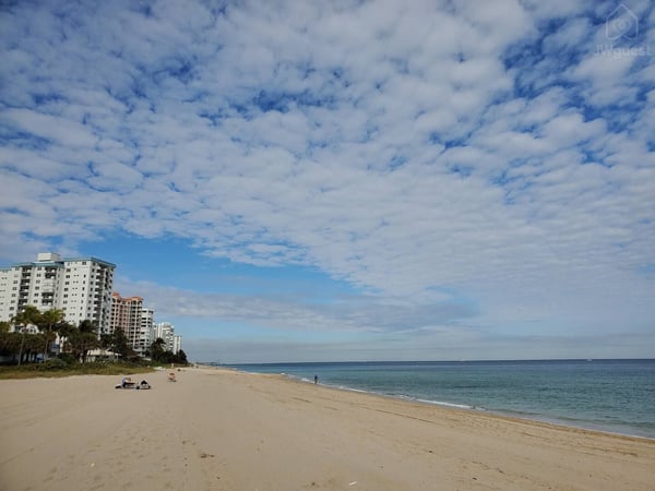 Pompano Beach bright condo, Lauderdale-by-the-Sea, Florida — photo 42