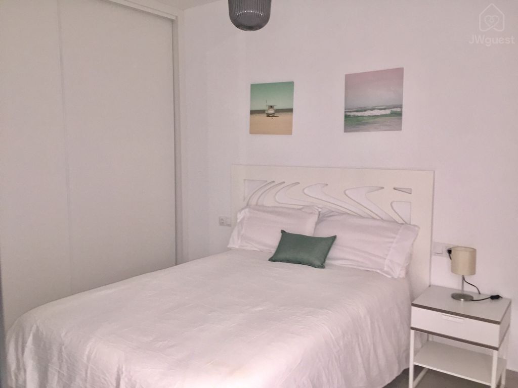 Fuengirla Castillo Beach, Fuengirola, Andalucía — photo 13