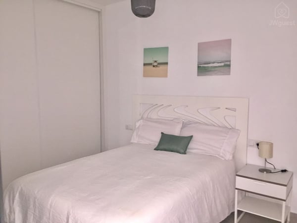 Fuengirla Castillo Beach, Fuengirola, Andalucía — photo 13