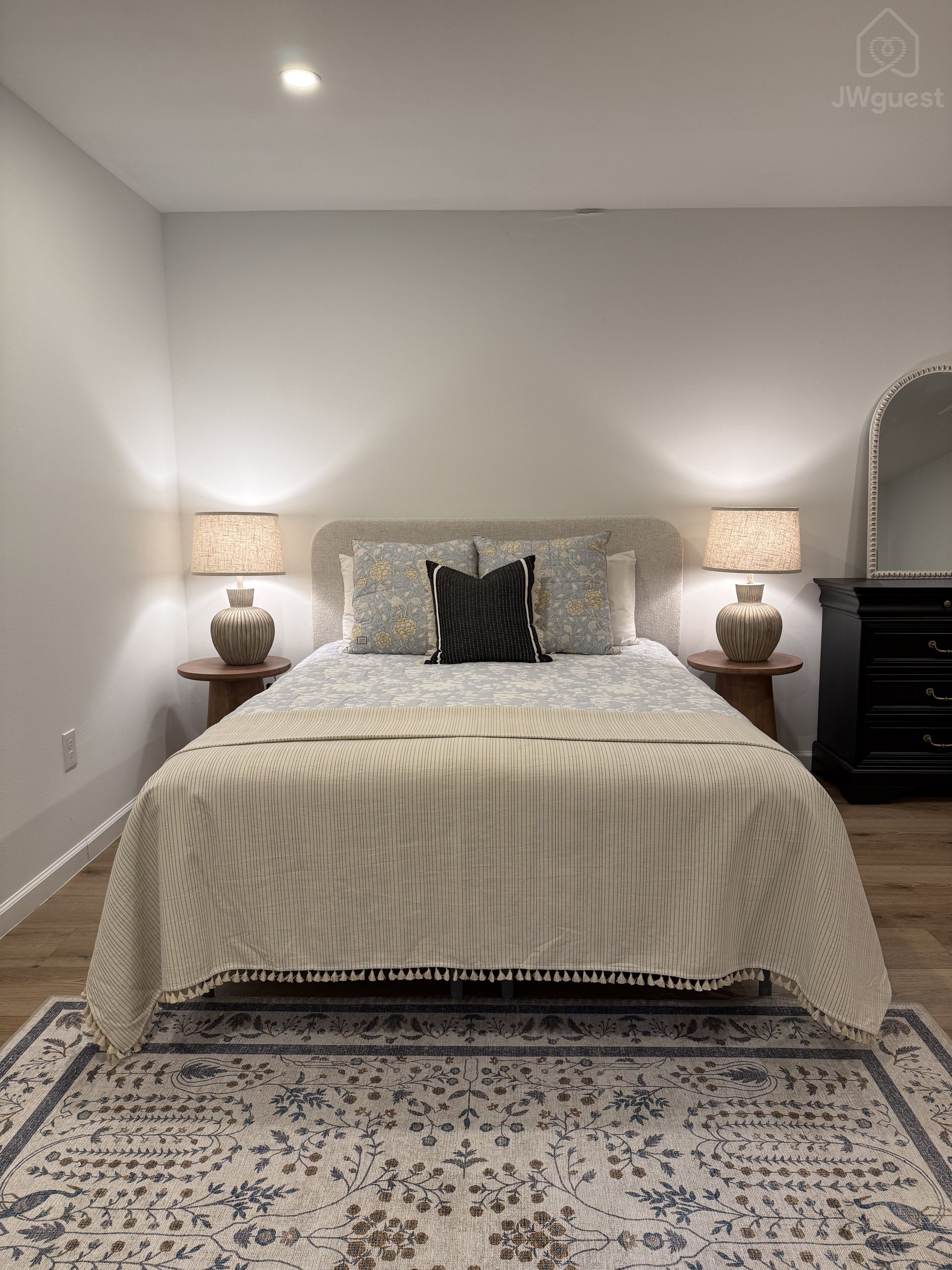 The Cozy Corner 4BR Sleeps 8, Houston, Texas — photo 17