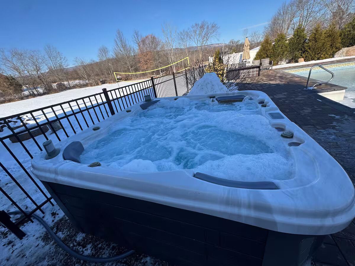 Resort style house with pool - 5min from bethel, Wallkill, New York — photo 71