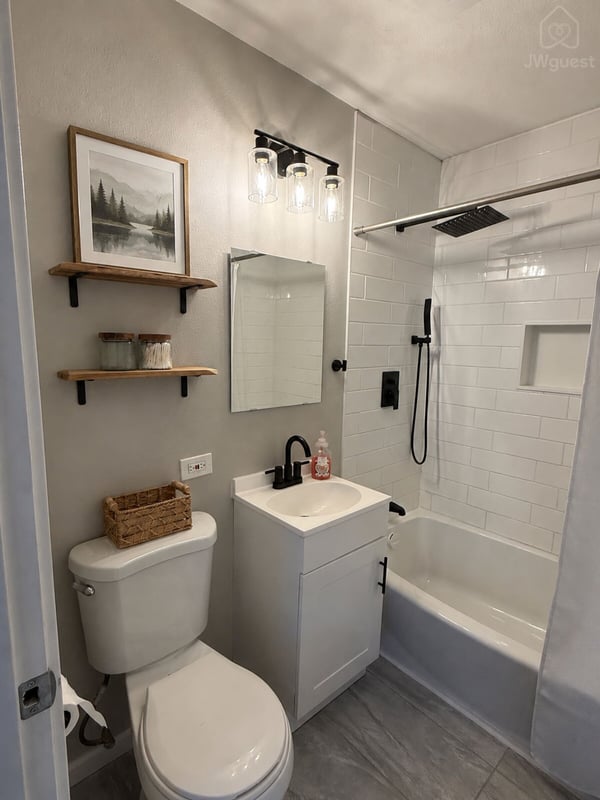 The Marino House - A Cozy Keizer Retreat, Keizer, Oregon — photo 19
