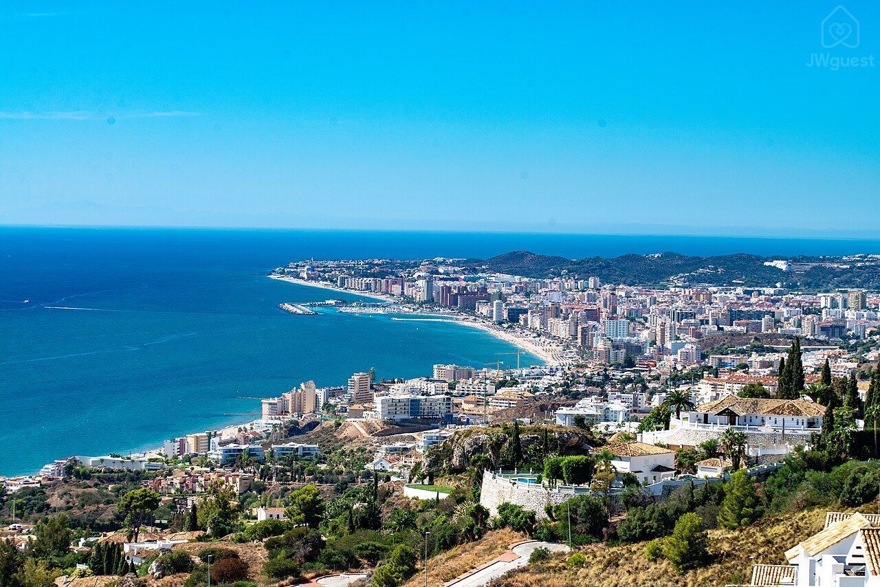 Fuengirla Castillo Beach, Fuengirola, Andalucía — photo 26