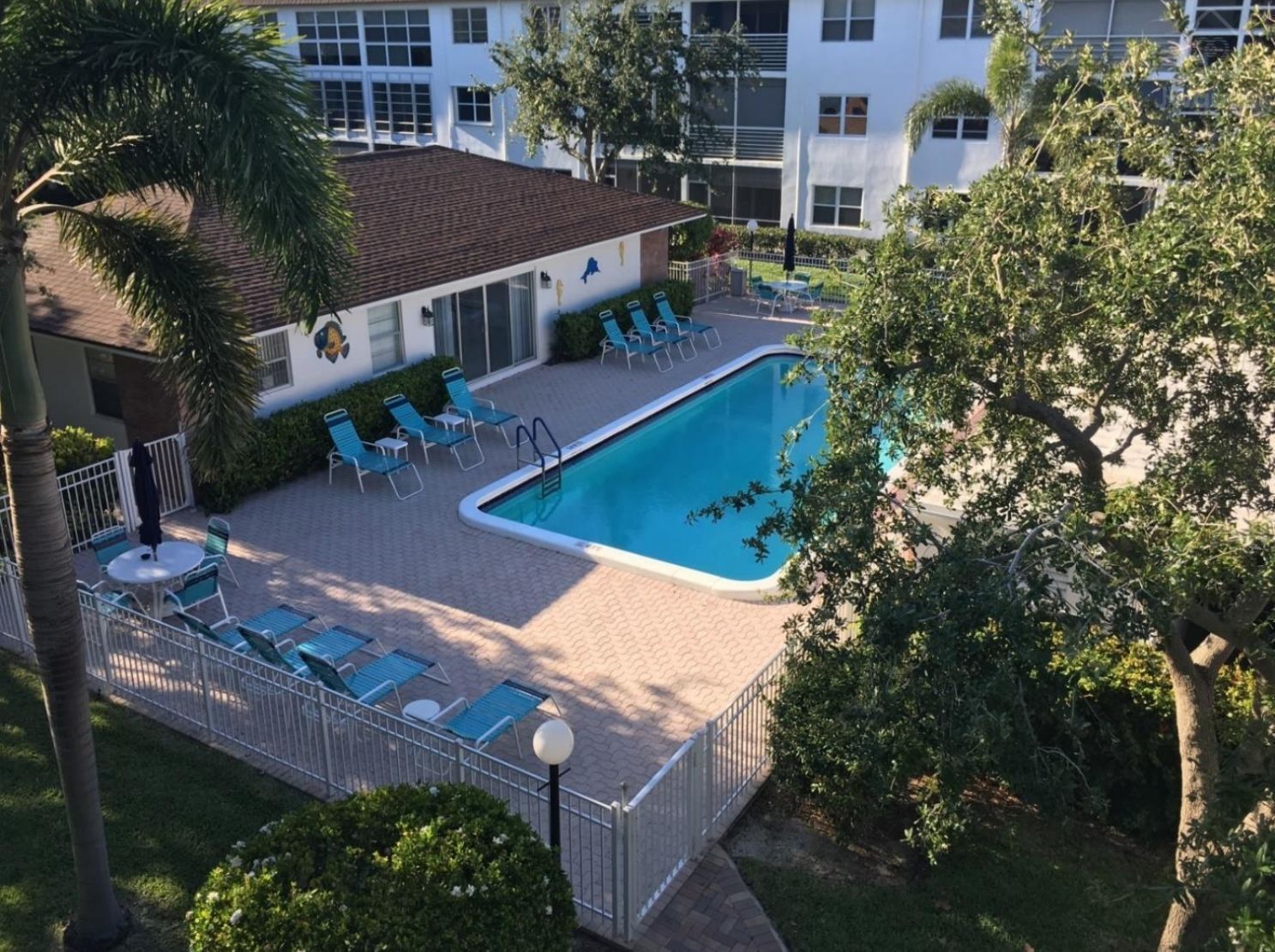Pompano Beach bright condo, Lauderdale-by-the-Sea, Florida — photo 36