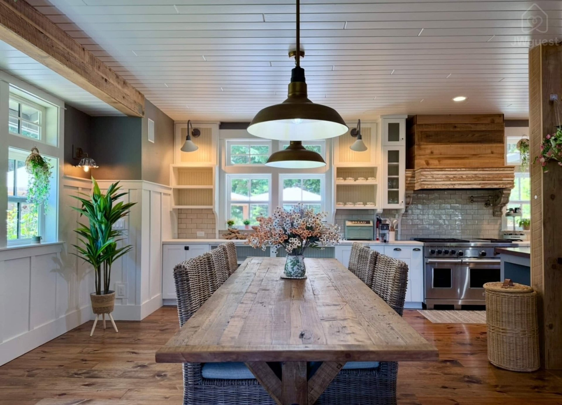 Cozy & Dainty 3-Bdr Farmhouse, Warren, Oregon — photo 4