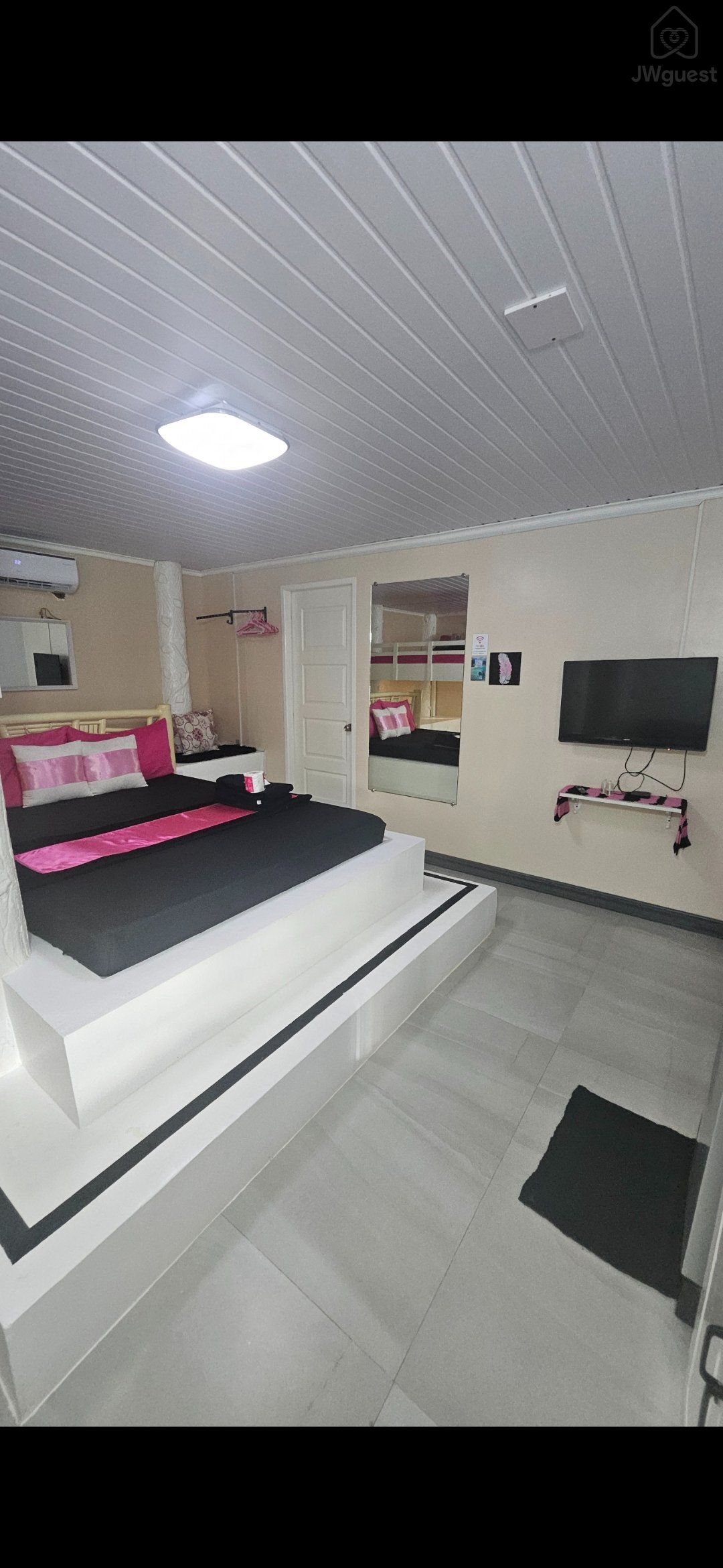 Studio - A touch of pink secret garden, Puerto Princesa City, Mimaropa — photo 16