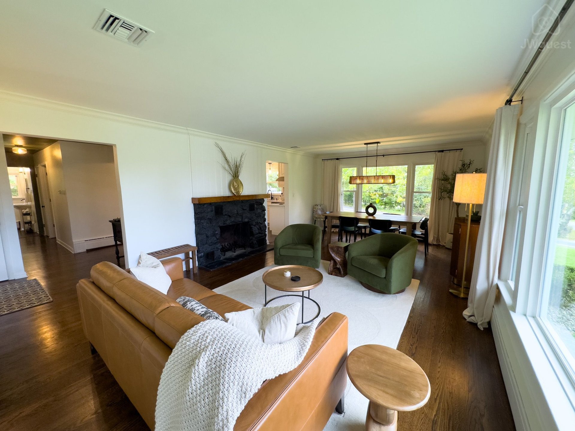 Balm Villa - 2 King En Suites and 1 Queen, Newburgh, New York — photo 3