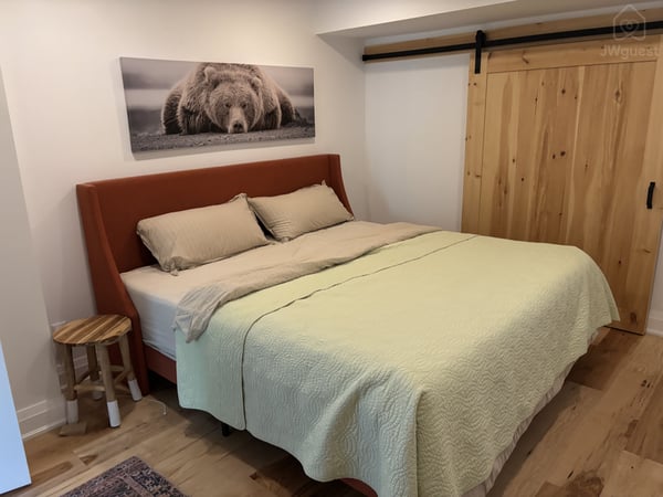 Bright & Modern Private Guest Suite | Separate Entrance | Newl, Brampton, Ontario — photo 9