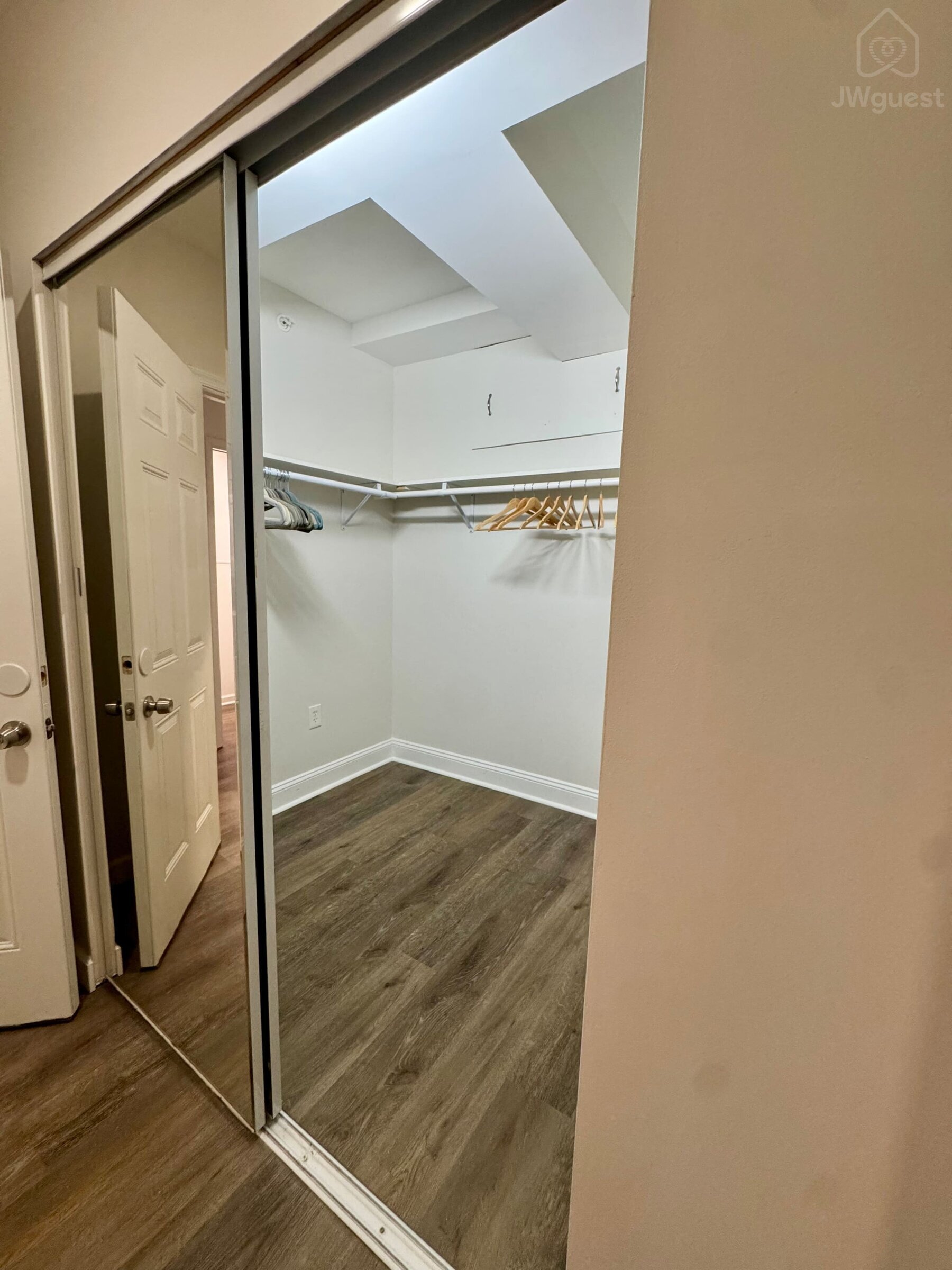 Cozy Basement Retreat with Private Entrance, Ashton-Sandy Spring, Maryland — photo 16