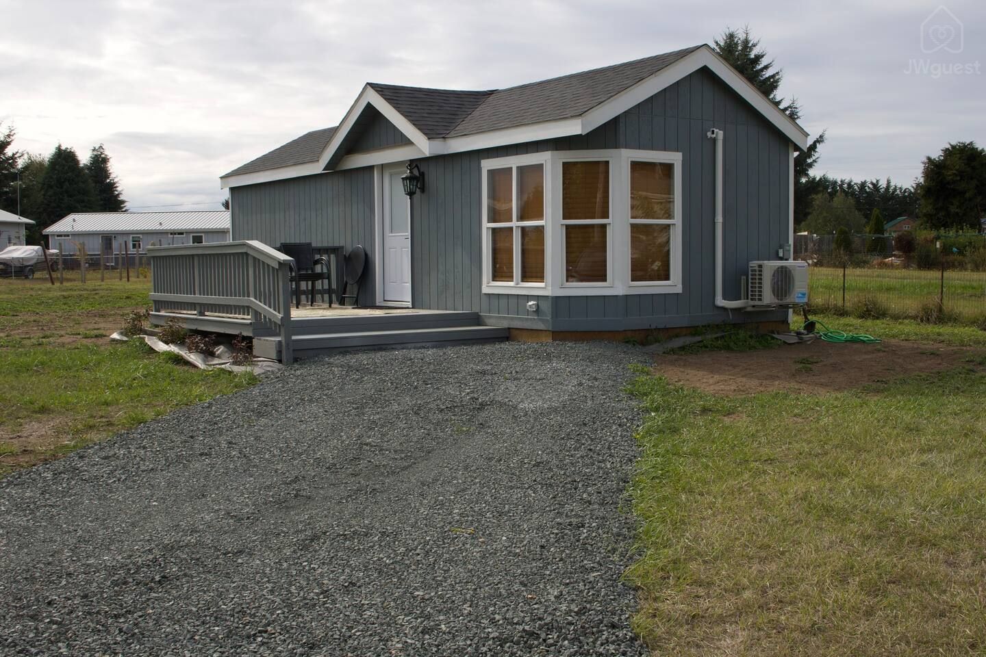 Harmonys Tiny Retreat — Tiny home with Mountain View, Sequim, Washington
