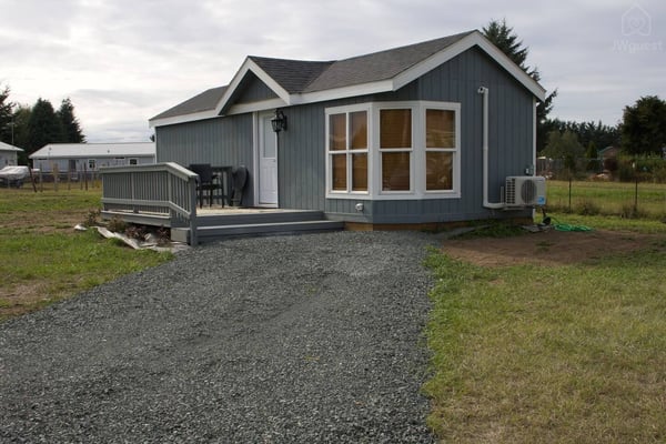 Harmonys Tiny Retreat — Tiny home with Mountain View, Sequim, Washington