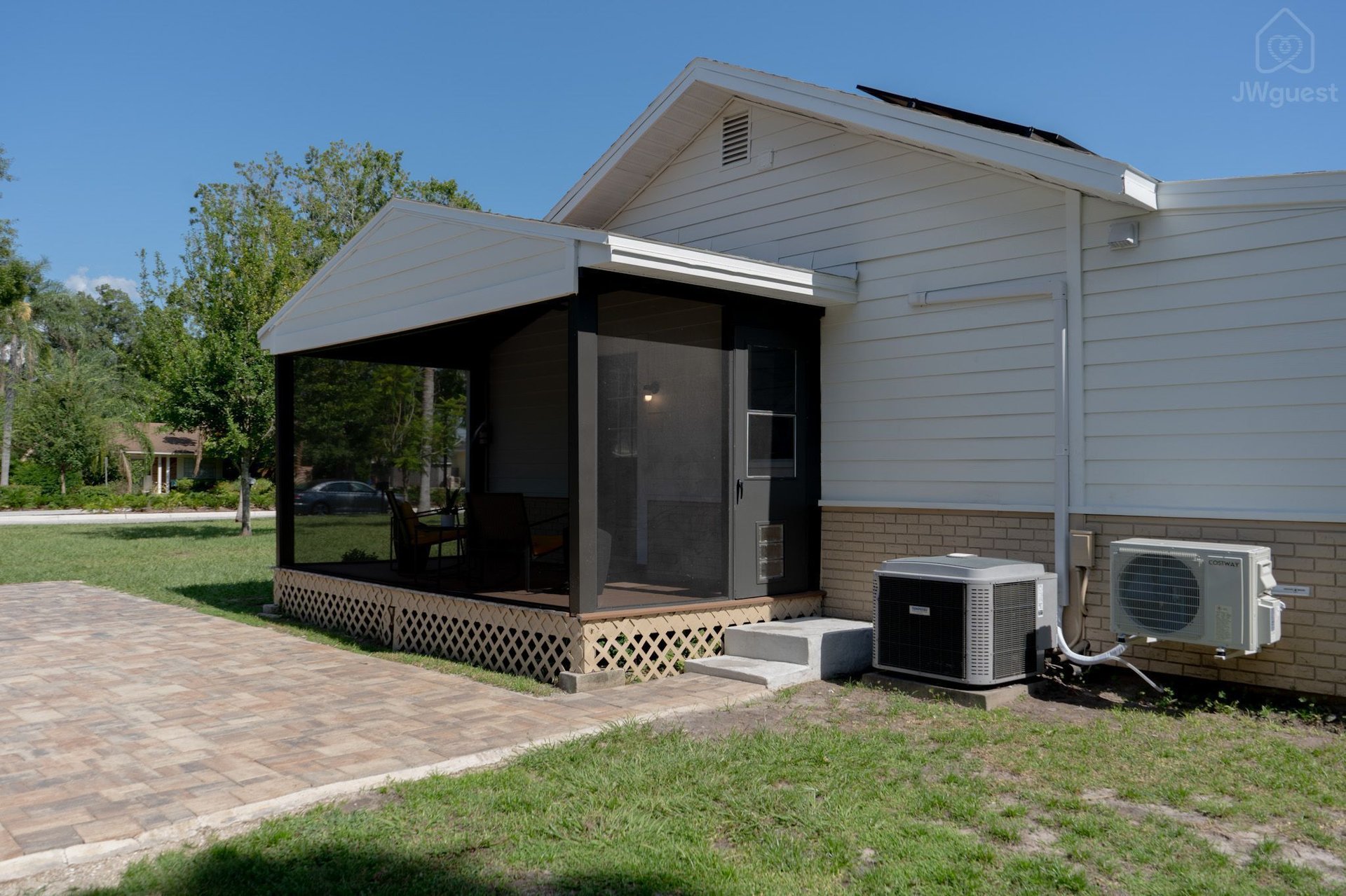 Porch & 2 parkin spaces — Furnished 1BR Retreat Near ST Cloud, St. Cloud, Florida