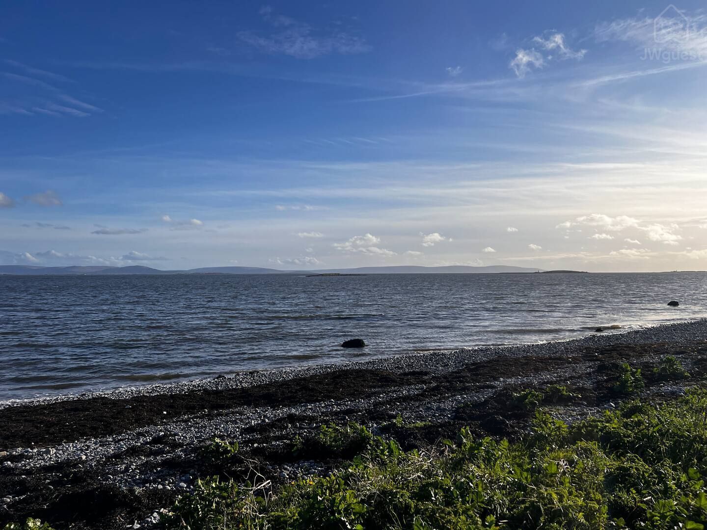 Modern King Room Coastal Walks in Galway City, Galway, County Galway — photo 12