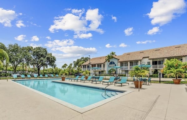 Resort-style amenities in Sunny Boynton Beach Florida, Boynton Beach, Florida — photo 1