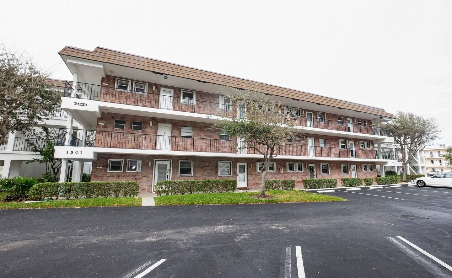 Pompano Beach bright condo, Lauderdale-by-the-Sea, Florida — photo 39