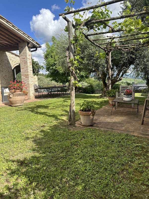 The Barn under the Tuscan countryside, Tavarnelle, Toscana — photo 7